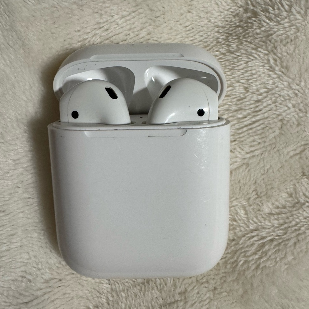 2 generation airpods
